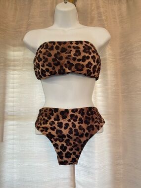 Envya 2pc. Leopard Print Bandeau High-Waist Bikini size medium